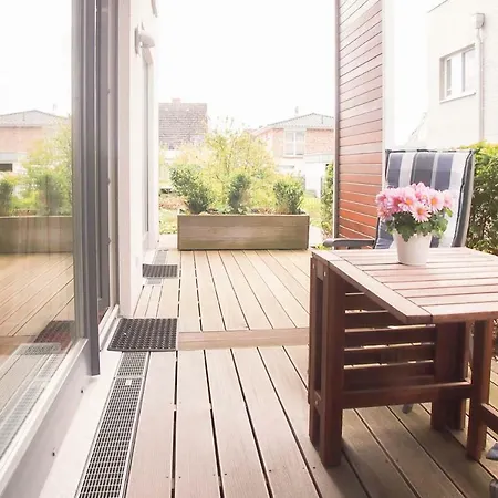 Apartamento Ferienwohnung Wohnen Am Meer 2 *
